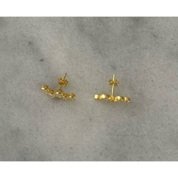 Gold Round Cluster Arch Earrings Sterling Silver Brand New - Picture 3 of 5